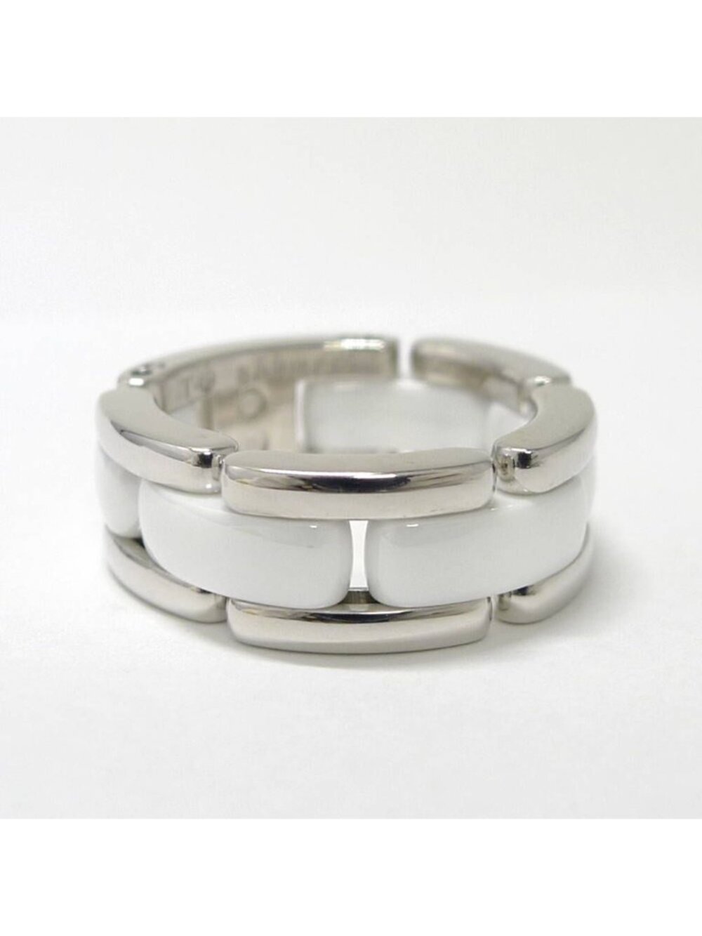 Chanel Ultra Ring White Gold Ceramic